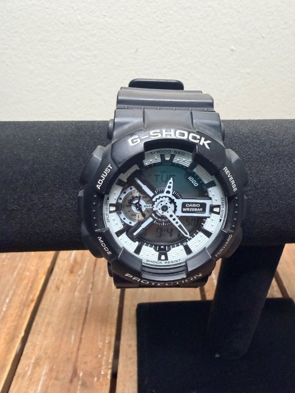Casio G-Shock GA-110BW-1A Black White Analog Digital Watch